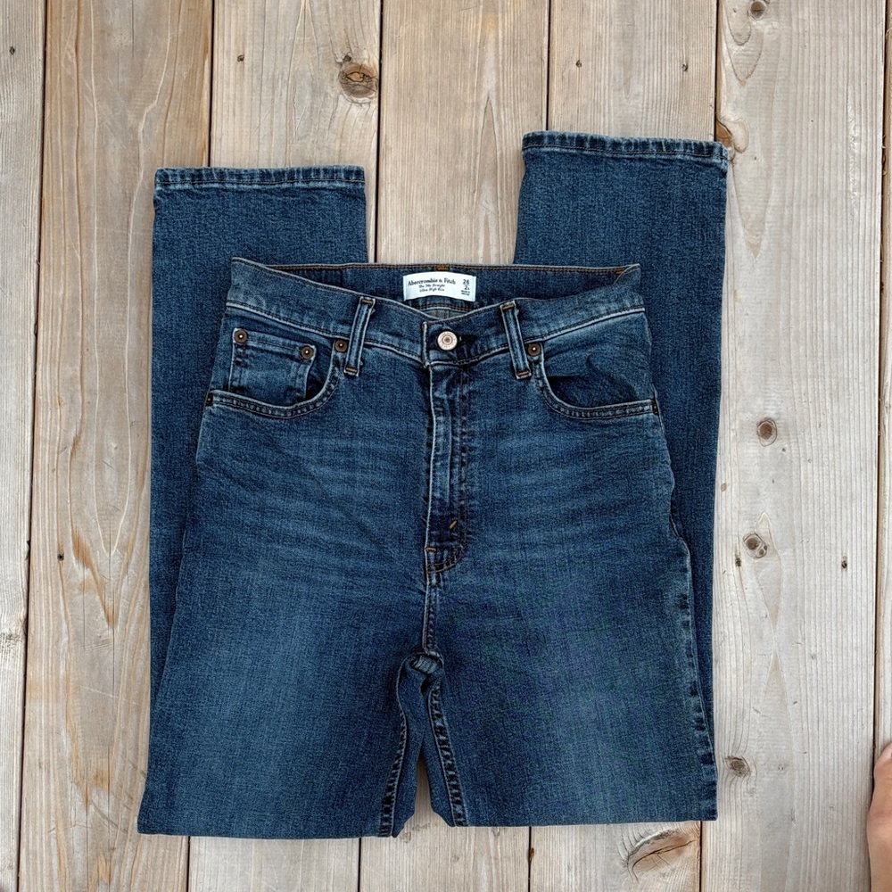 Abercrombie & Fitch 90’s Straight Ultra High Rise Jeans
